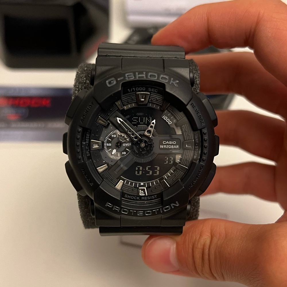 BRAND NEW G-shock GA110-1B Analog-Digital Watch in Black - Picture 1 of 3